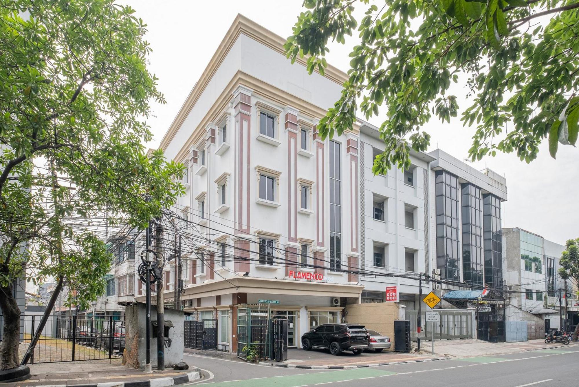 เรดดอร์ซ พลัส แอท จิเดง บารัต Hotel จาการ์ตา ภายนอก รูปภาพ